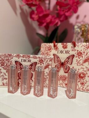 Women butterfly lip set 2 pack